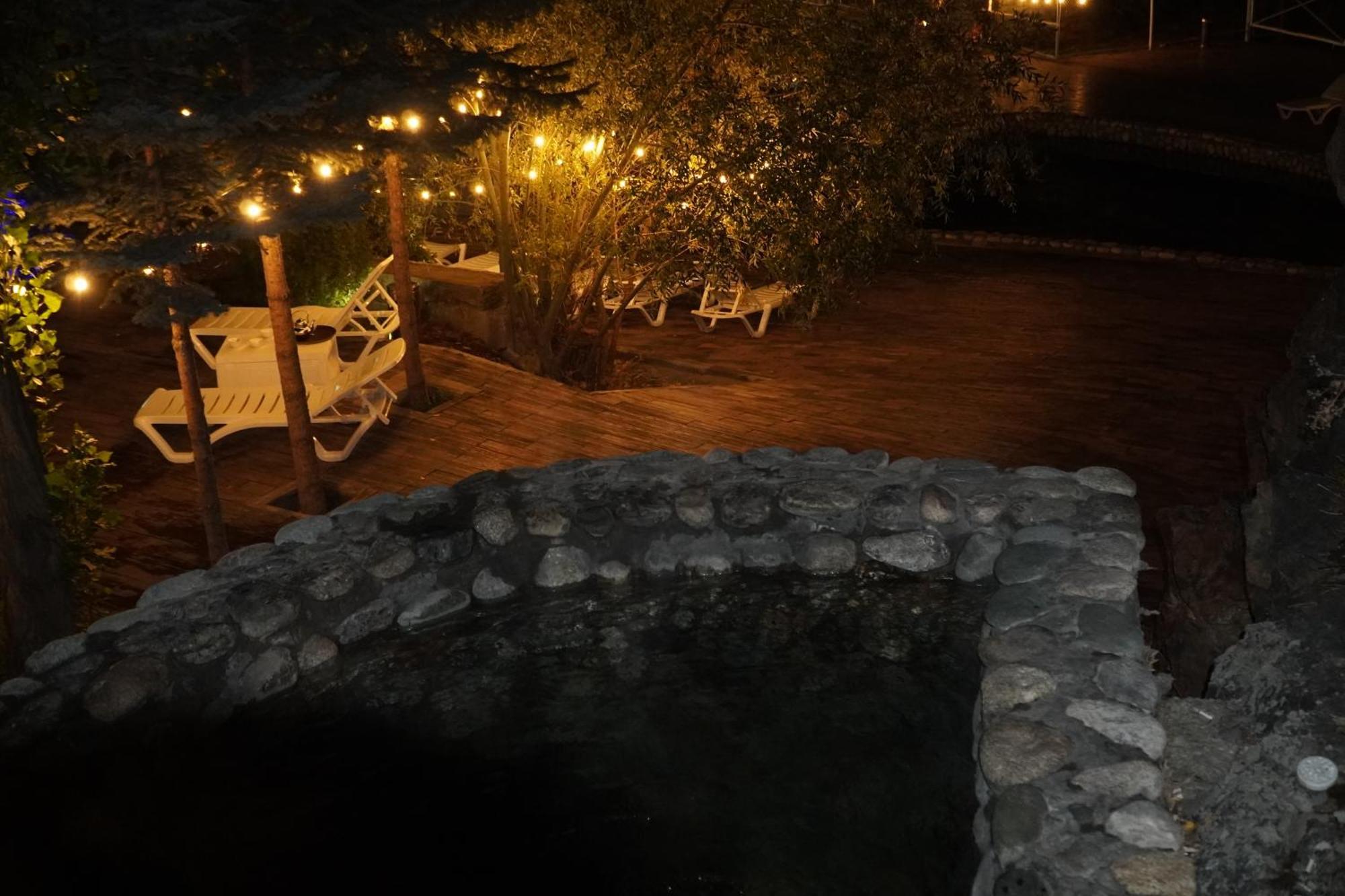 Mountain View Hot Spring Resort Kara-Bulak ภายนอก รูปภาพ